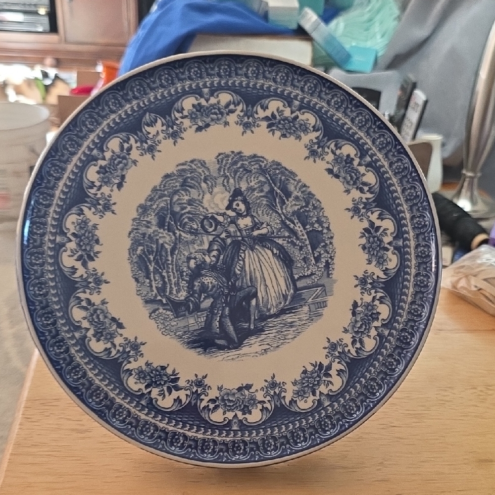 Staffordshore Cake Plate